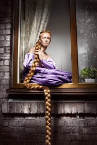 �� HIGH END BEAUTY FASHION & CREATIVE RETOUCHING