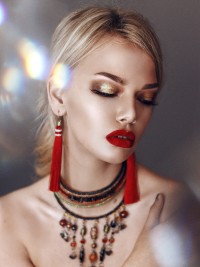 ���� ��������� ������������ �� ������ Make Me Up Studio and School